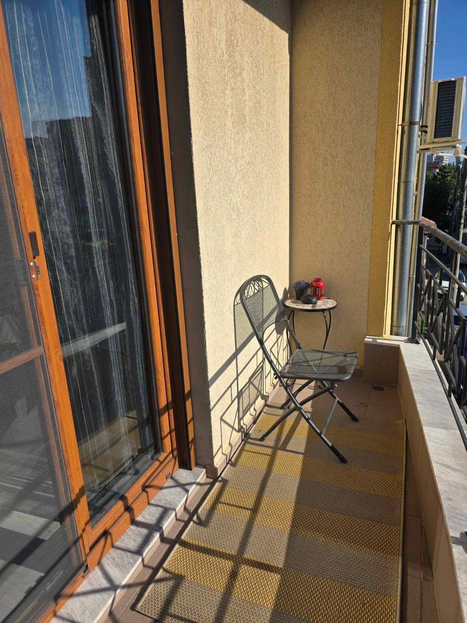 Luxury City Centre Appartment Iva Сливен Екстериор снимка